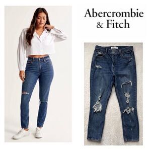 Abercrombie & Fitch The Skinny High Rise Jeans in Medium Destroy, Size 28/6S